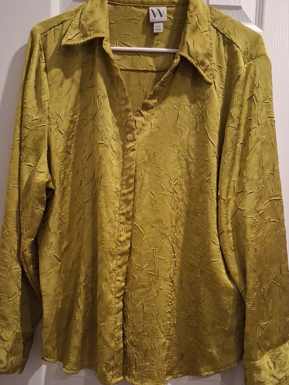Worthington Moss Green Crinkle Button-Up Shirt